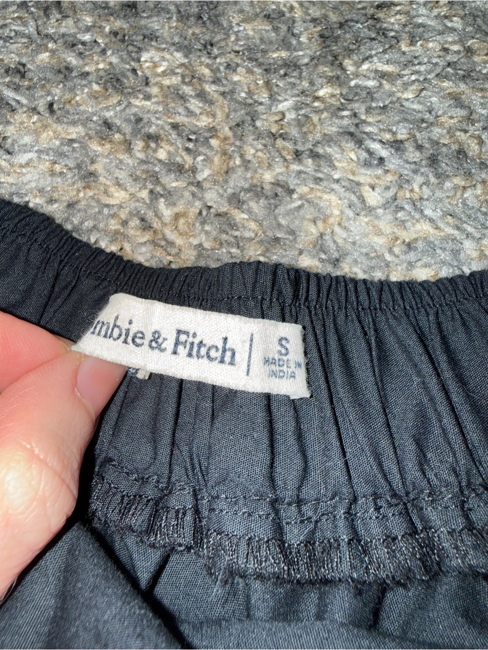 Abercrombie & Fitch Elevated Embroidered Maxi Skirt - SMALL - Picture 3 of 5